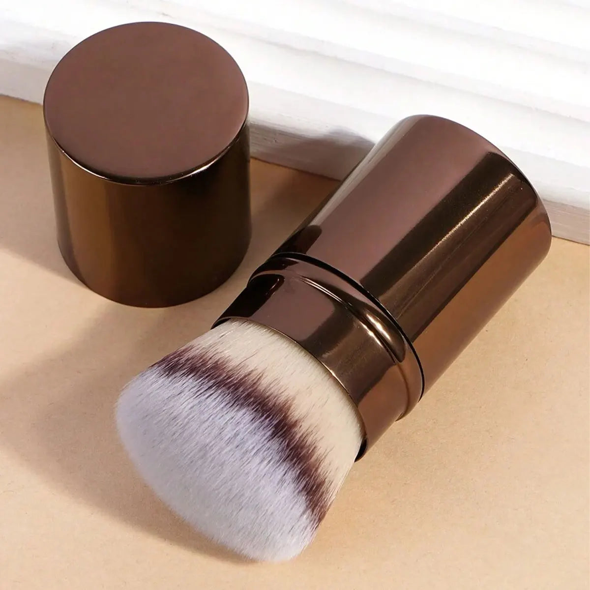 🖌️1pc Pinceau de maquillage rétractable