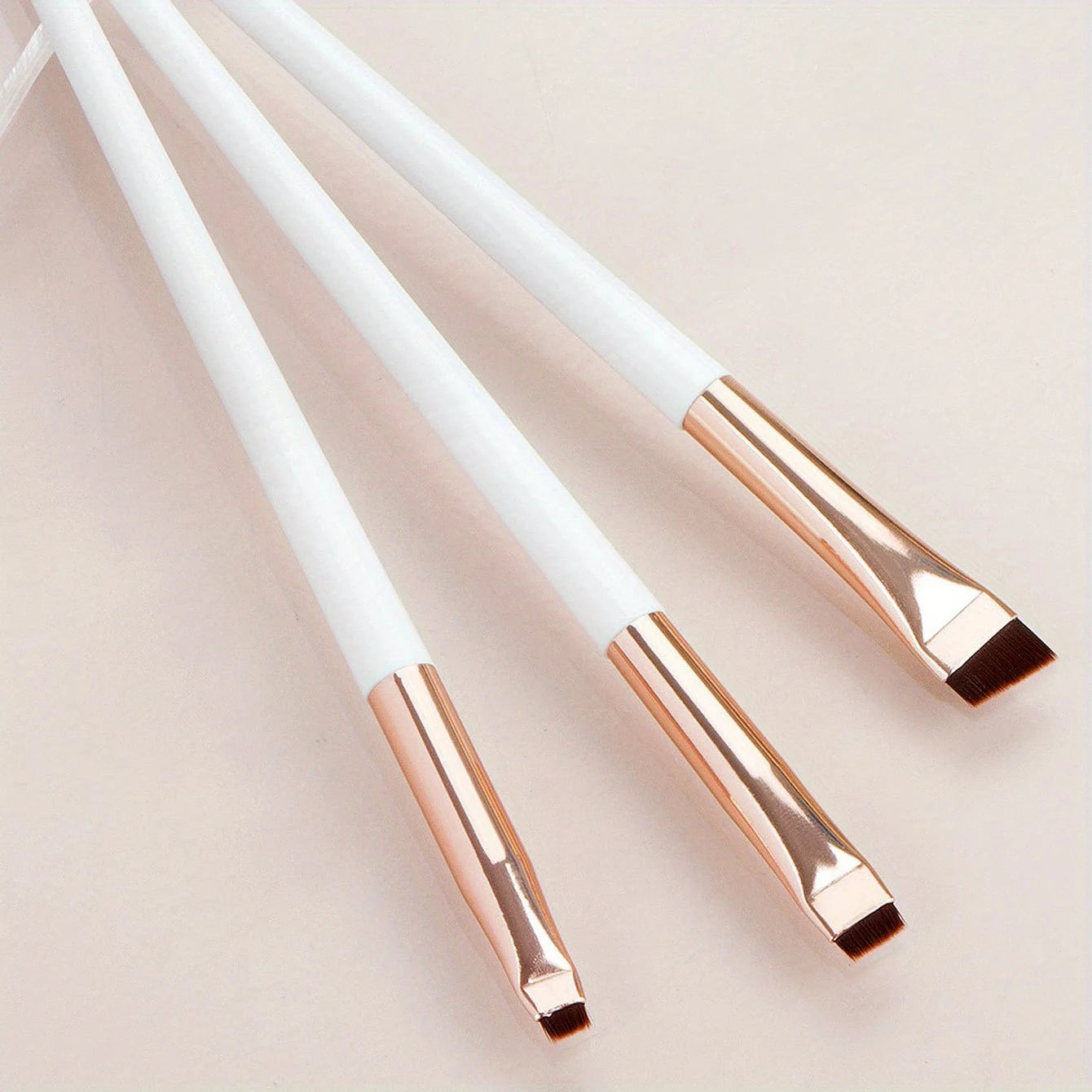 🖌️ Ensemble de pinceaux de maquillage 3pcs